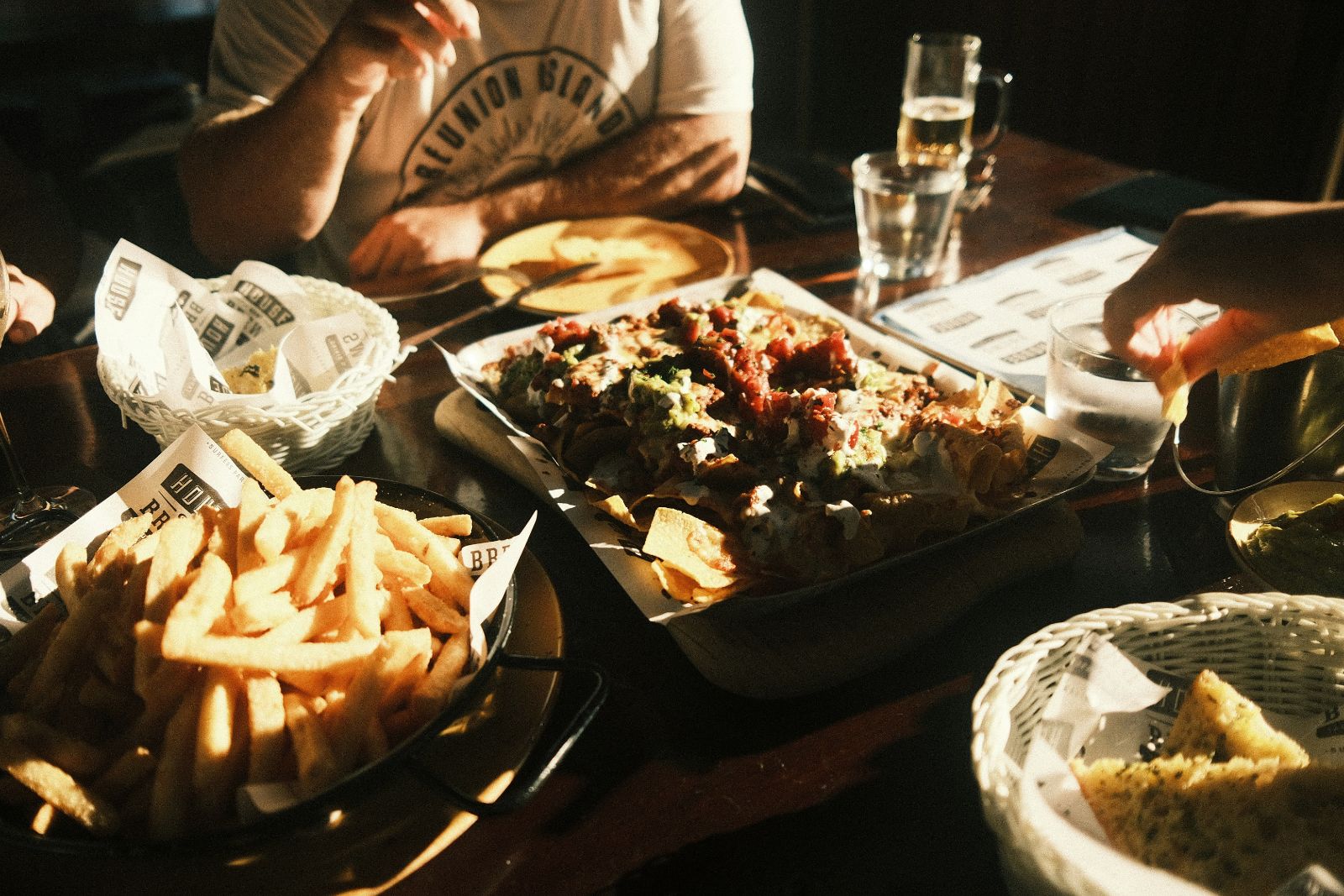 Best Happy Hour Food Deals in Kelowna