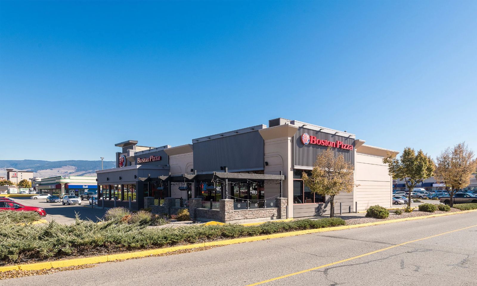 Boston Pizza – Dilworth Centre